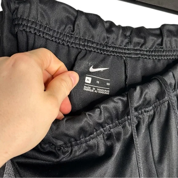 Nike Drifit Track Pants - Picture 6 of 6